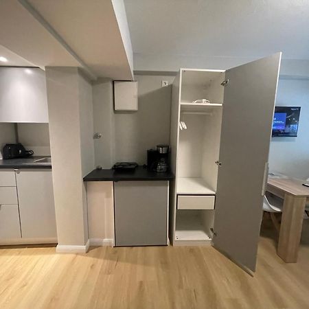 Suesses Kleines Und Zentrales Apartment Fuer Zwei Personen Mitten In Гамбург Экстерьер фото