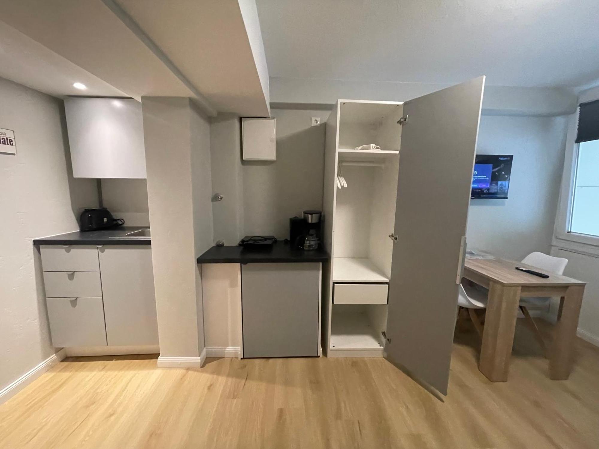 Suesses Kleines Und Zentrales Apartment Fuer Zwei Personen Mitten In Гамбург Экстерьер фото