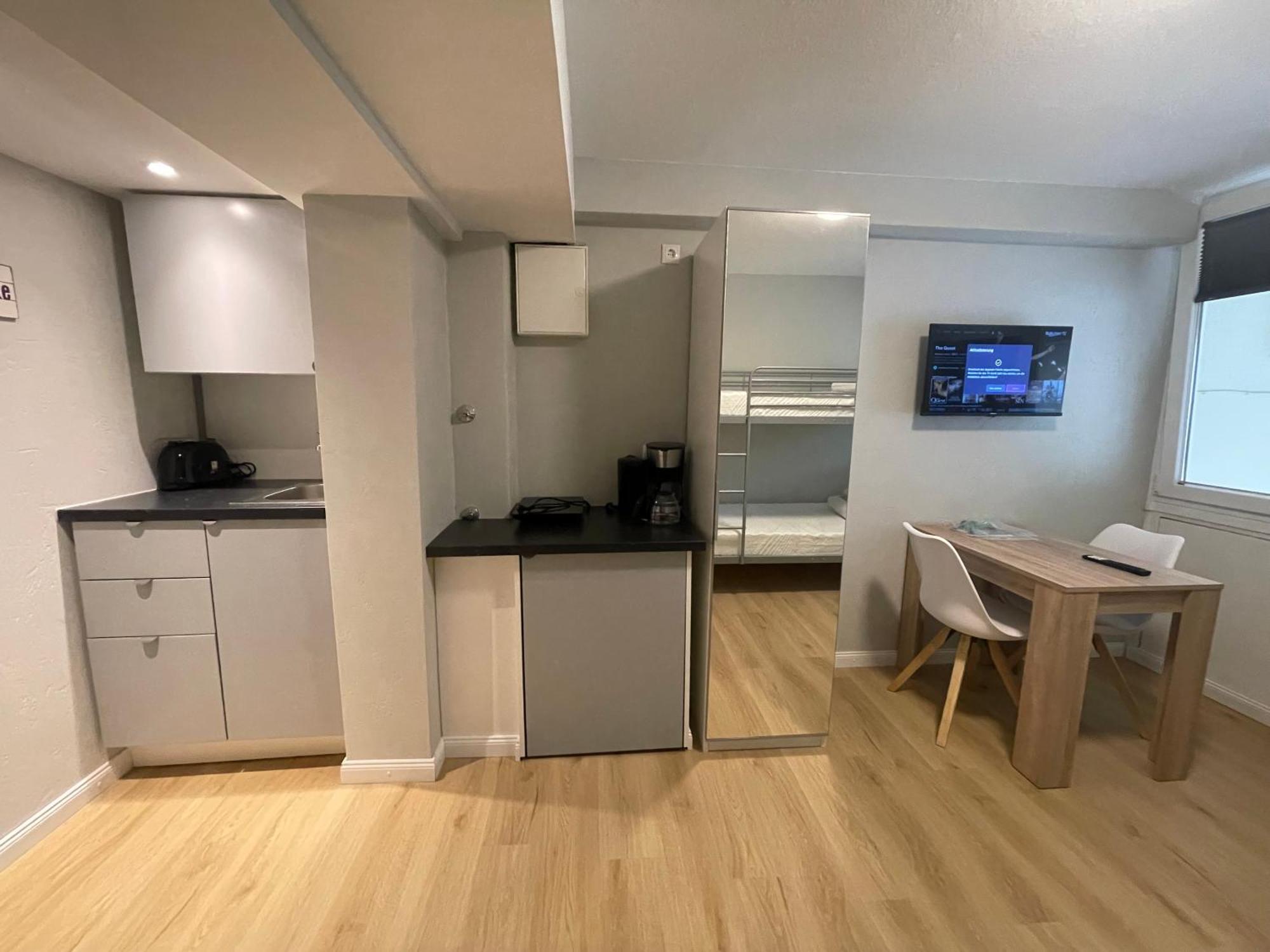 Suesses Kleines Und Zentrales Apartment Fuer Zwei Personen Mitten In Гамбург Экстерьер фото